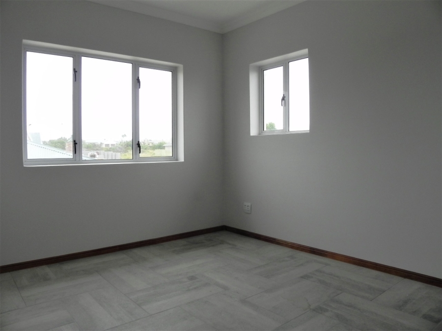 To Let 3 Bedroom Property for Rent in Fountains Estate Eastern Cape